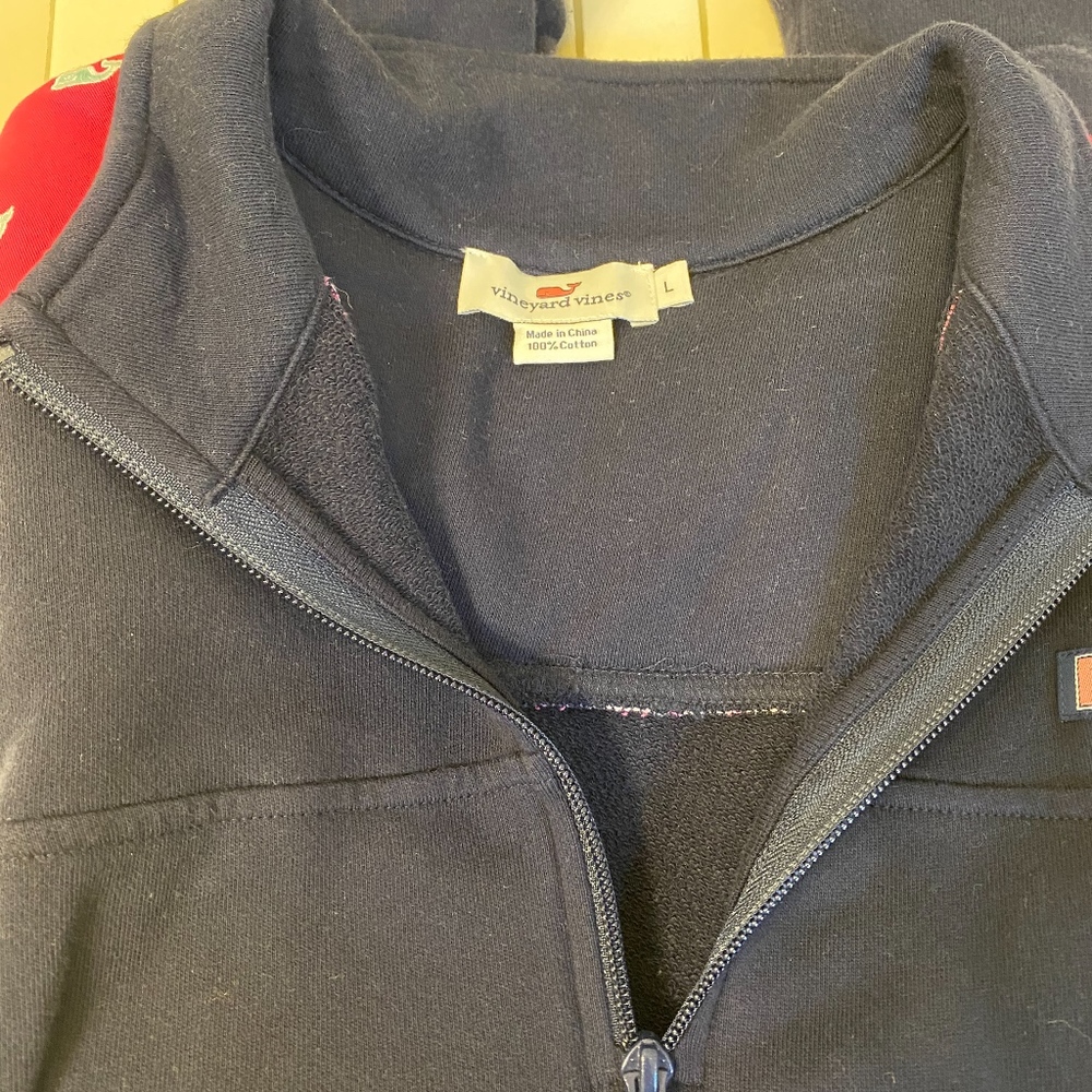 Women's Vineyard Vines Shepshirt - Picture 2 of 2